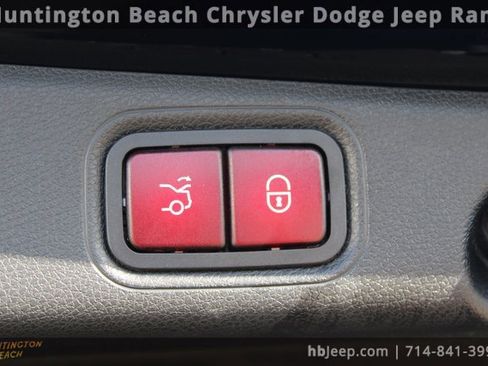 Used 2020 Mercedes-Benz E 450 E 450 image 44