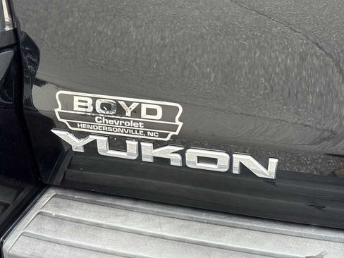 Used 2016 GMC Yukon SLE AWD/4WD image 30