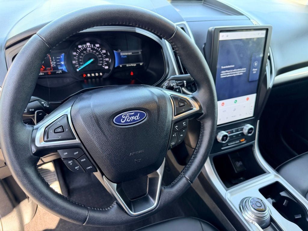 Certified 2024 Ford Edge SEL w/ Convenience Package AWD/4WD image 25