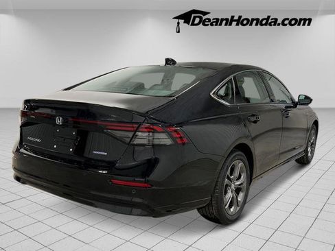 New 2025 Honda Accord EX-L image 7