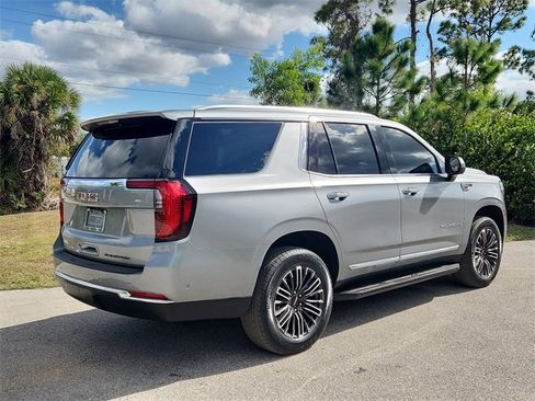 Certified 2025 GMC Yukon Elevation image 4