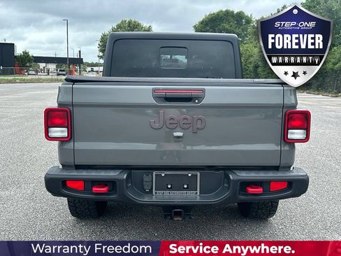 Used 2022 Jeep Gladiator Rubicon w/ Trailer Tow Package AWD/4WD image 5