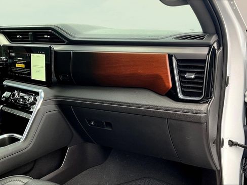 Used 2022 GMC Sierra 1500 Denali image 18