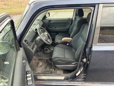 Used 2006 Scion xB image 22