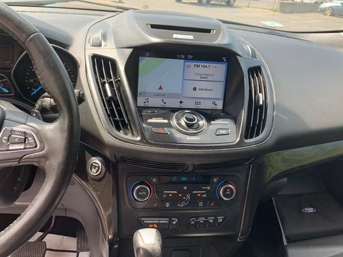 Used 2017 Ford Escape Titanium w/ Canadian Touring Package AWD/4WD image 12