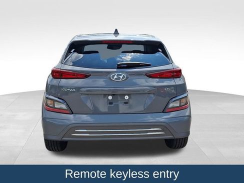 Used 2023 Hyundai Kona SE FWD image 6