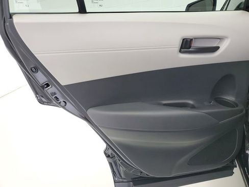 Used 2025 Toyota Corolla Cross L FWD image 14