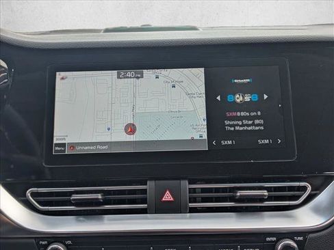 Used 2020 Kia Niro EX Premium image 13