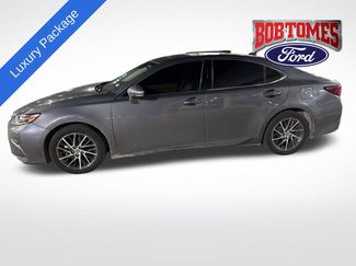 Used 2017 Lexus ES 350 w/ Luxury Package video 1