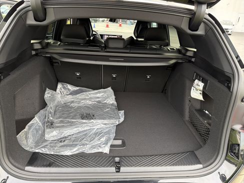 Used 2025 BMW X3 xDrive30i w/ Premium Package image 34