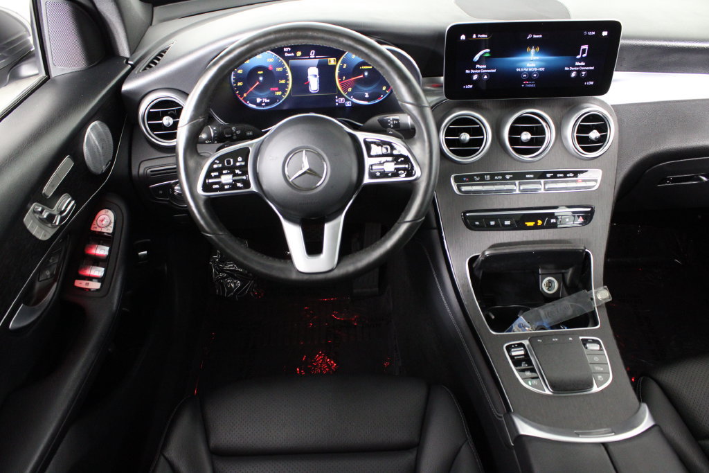 Used 2020 Mercedes-Benz GLC 300 image 6