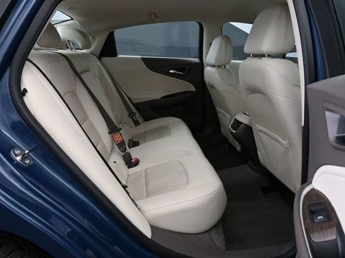 Used 2024 Chevrolet Malibu LT FWD image 43