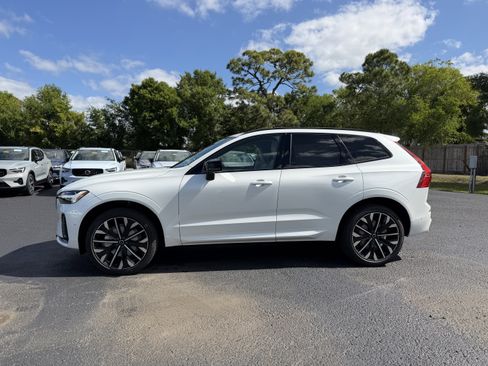 New 2026 Volvo XC60 B5 Ultra w/ Protection Package AWD/4WD image 6