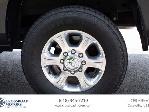 Used 2024 RAM 2500 Big Horn AWD/4WD image 11
