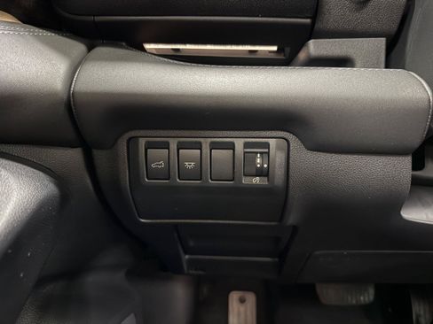 Used 2026 Subaru Ascent Touring AWD/4WD image 14
