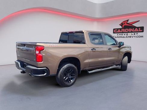 Used 2019 Chevrolet Silverado 1500 LT Trail Boss AWD/4WD image 3