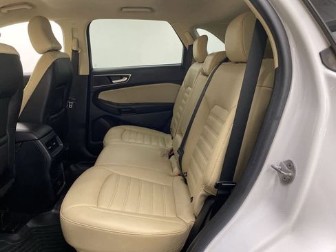 Used 2021 Ford Edge SEL image 17