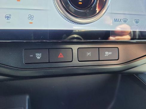 New 2025 Ford F150 Lightning Flash image 19