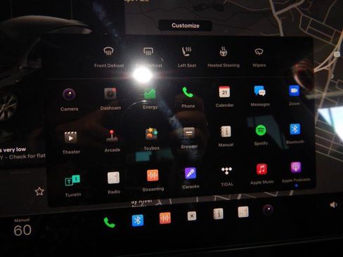 Used 2023 Tesla Model Y AWD image 25