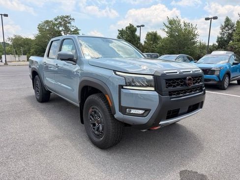 New 2026 Nissan Frontier PRO-4X w/ Pro Premium Package AWD/4WD image 1