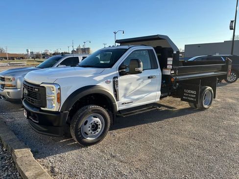New 2026 Ford F550 4x4 Regular Cab Super Duty image 1