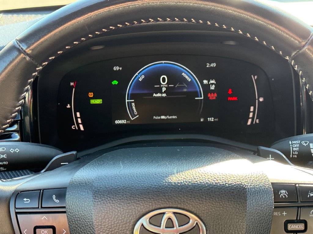 Certified 2025 Toyota Camry SE FWD image 31