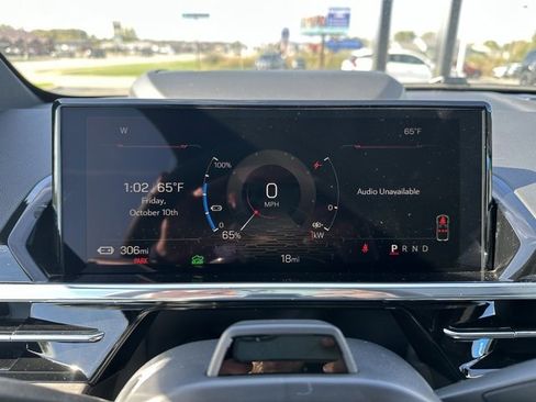 New 2025 GMC Sierra EV Denali image 27