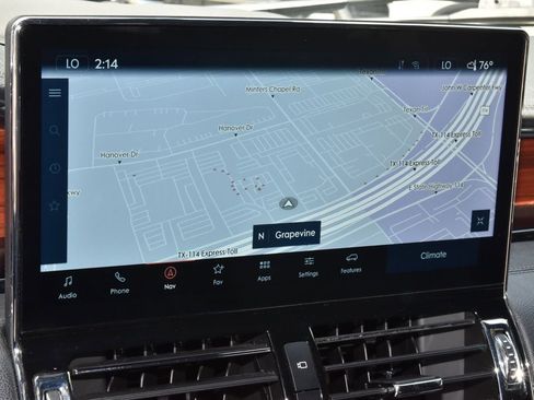 Certified 2024 Lincoln Navigator Reserve AWD/4WD image 28