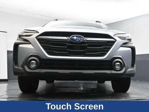 Used 2024 Subaru Outback Premium image 30