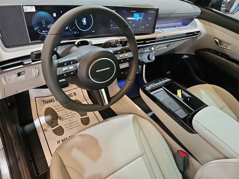 New 2026 Hyundai Tucson Limited image 16