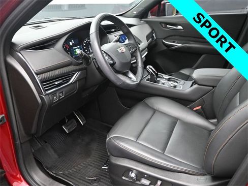 Used 2023 Cadillac XT4 Sport image 7