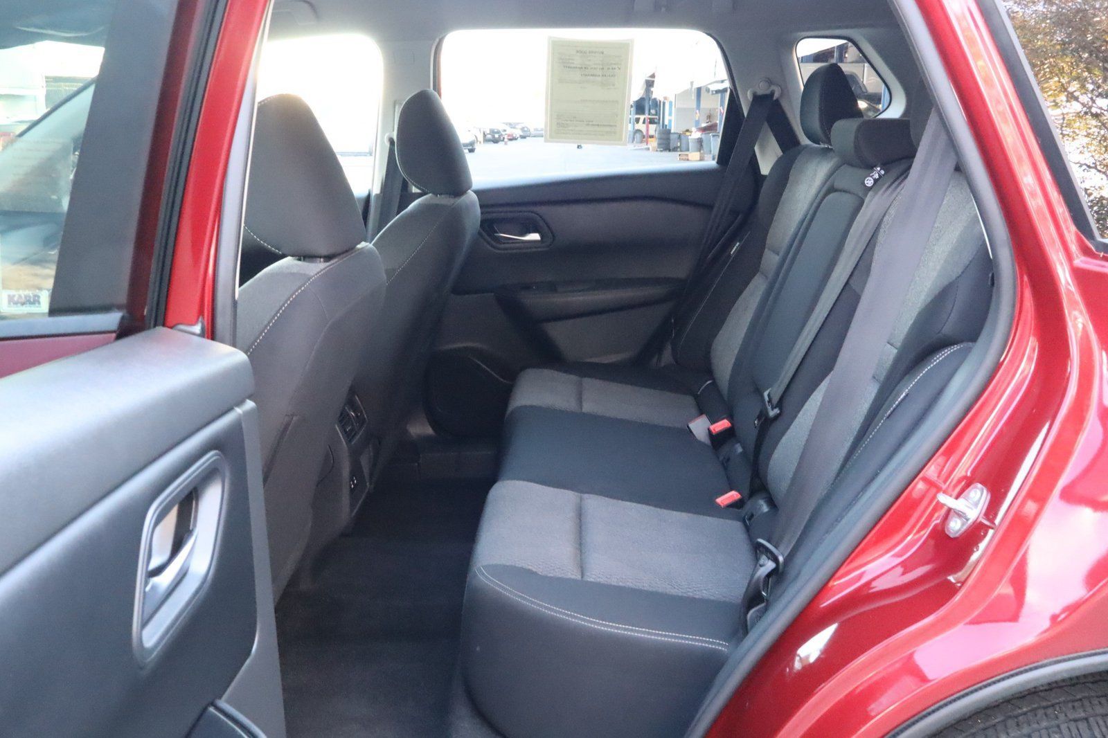 Used 2024 Nissan Rogue SV FWD image 36
