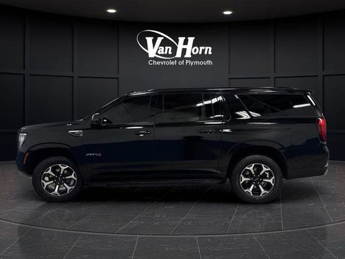 Used 2025 GMC Yukon XL AT4 w/ LPO, Floor Liner Package image 12