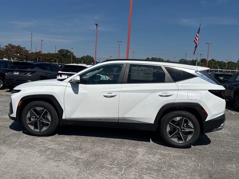 New 2026 Hyundai Tucson SEL image 2