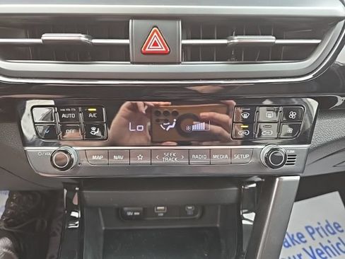 Certified 2024 Kia Seltos S AWD/4WD image 17