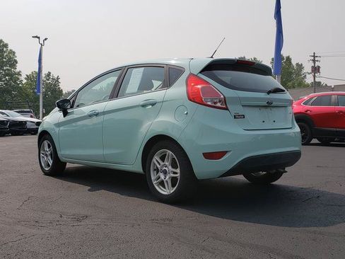Used 2017 Ford Fiesta SE FWD image 5
