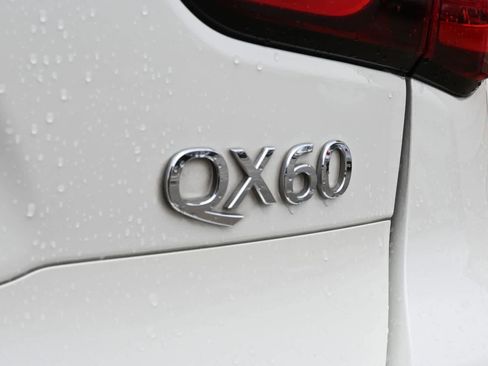Used 2019 INFINITI QX60 Luxe w/ Essential Package FWD image 19