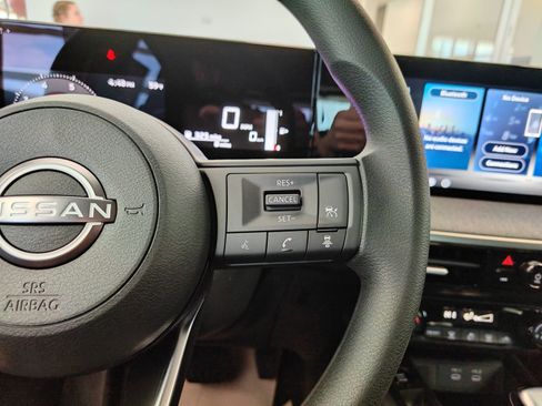 New 2026 Nissan Kicks SV AWD/4WD image 15