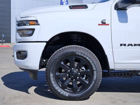 New 2026 RAM 3500 Big Horn AWD/4WD image 12
