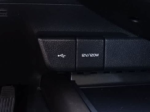 Certified 2023 Toyota Camry SE FWD image 29