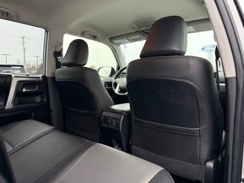 Used 2023 Toyota 4Runner SR5 Premium image 26