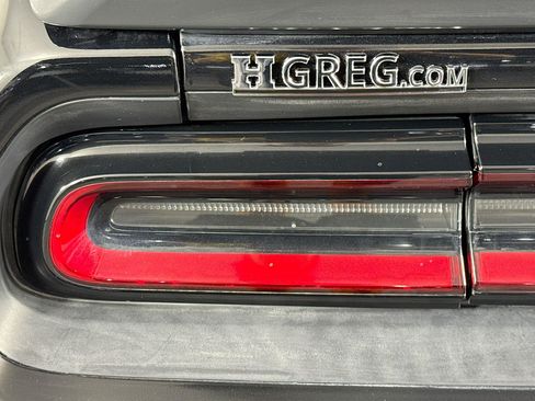 Used 2016 Dodge Challenger R/T Plus RWD image 31