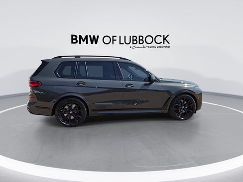 New 2027 BMW X7 xDrive40i w/ Executive Package AWD/4WD image 9