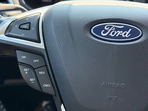 Used 2024 Ford Edge SEL AWD/4WD image 26