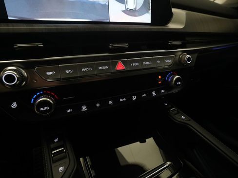 Certified 2023 Kia Telluride SX Prestige image 21