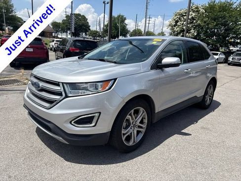 Used 2015 Ford Edge Titanium w/ Technology Package FWD image 7