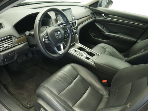 Used 2018 Honda Accord EX-L image 6
