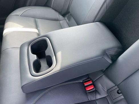 Used 2025 Toyota Camry SE image 51