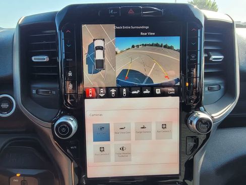 New 2025 RAM 2500 Tradesman AWD/4WD image 19