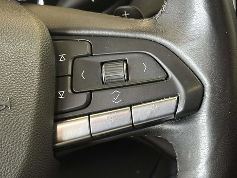 Used 2023 Cadillac XT4 Premium Luxury AWD/4WD image 26